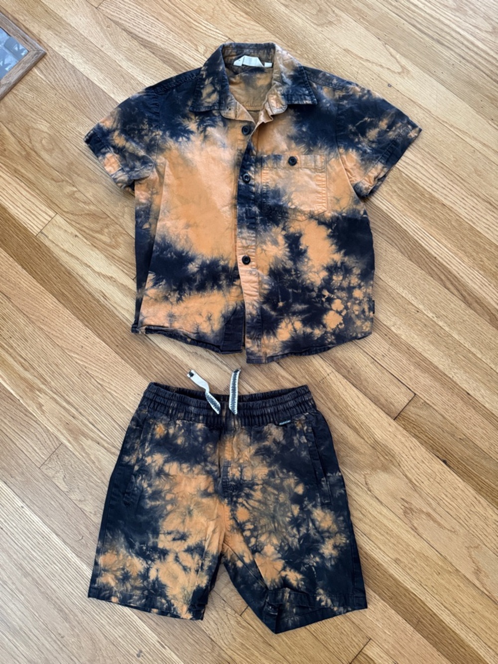 Munster Tie-Dye Short Sleeve Shirt & Drawstring Shorts Set - Black & Orange
